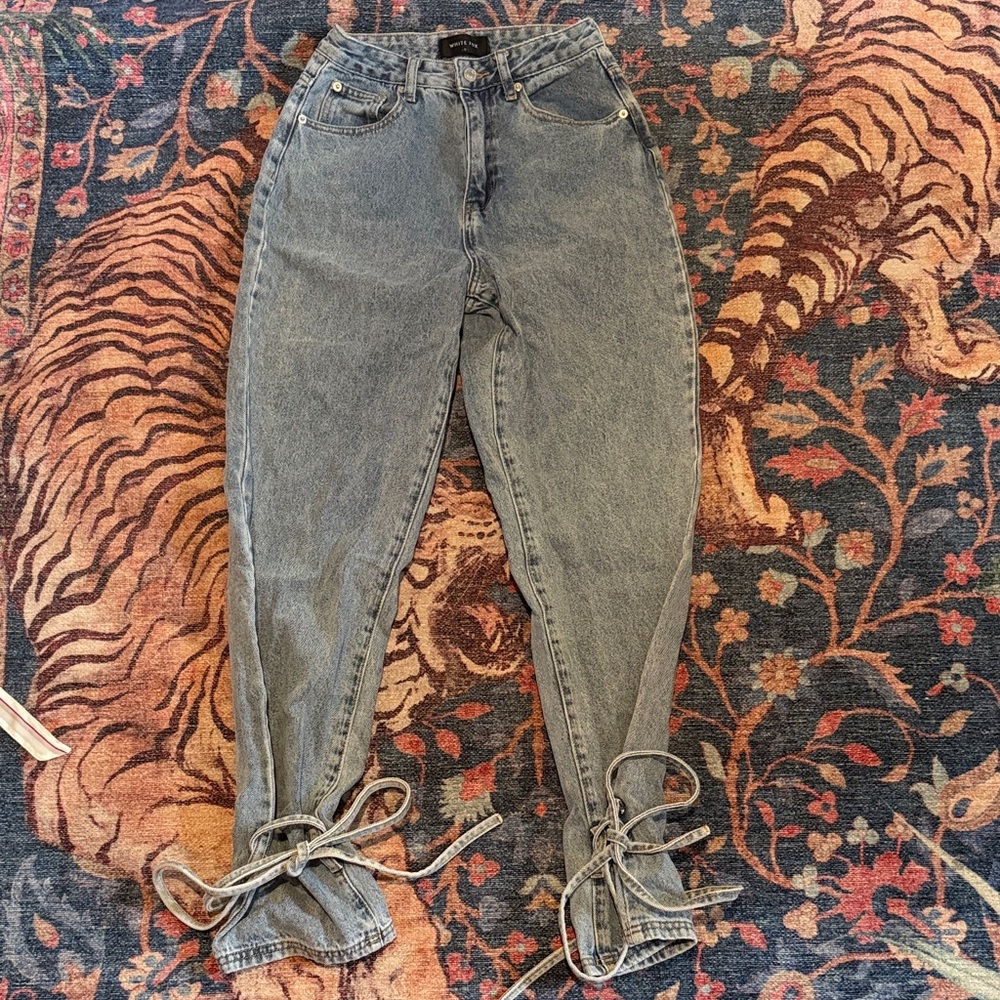 White Fox Boutique Straight Leg Jeans with Tie Accents